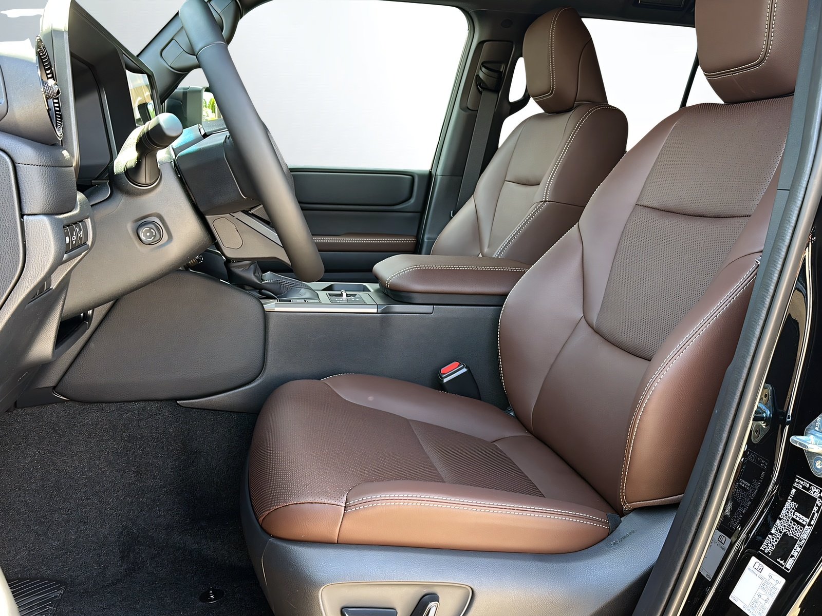 TOYOTA Land Cruiser 2.8TD Style, Diesel, Second hand / Used, Automatic - 4