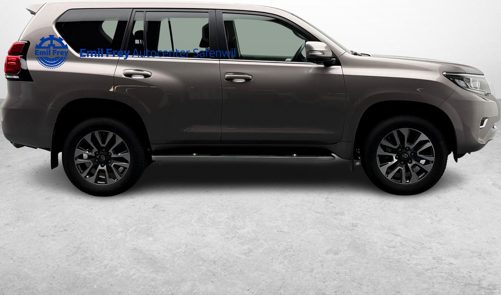 TOYOTA Land Cruiser 2.8 D 204 Style, Diesel, Second hand / Used, Automatic - 6