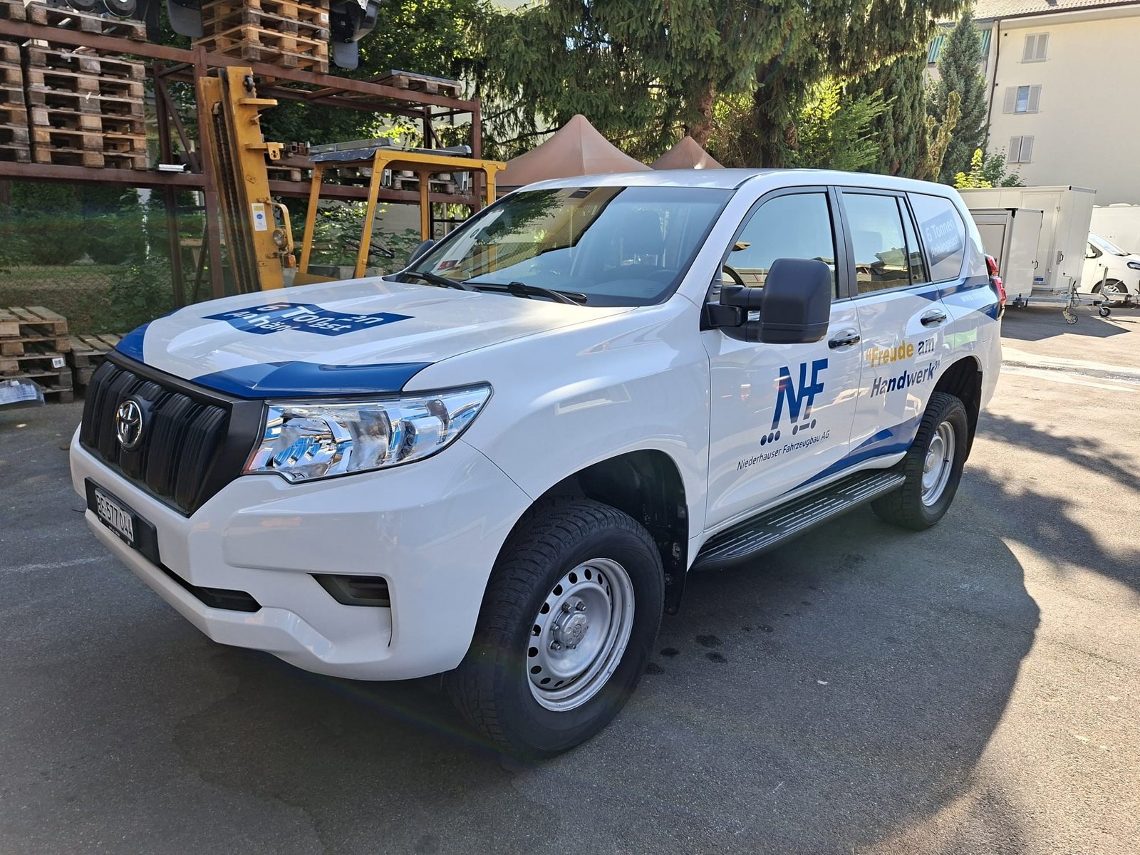 TOYOTA Landcruiser 2.8