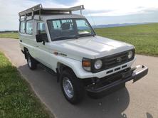 TOYOTA Land Cruiser 400 Hdt Long 4.2D mit 6.000 KG Anhängel, Diesel, Occasion / Utilisé, Manuelle - 2