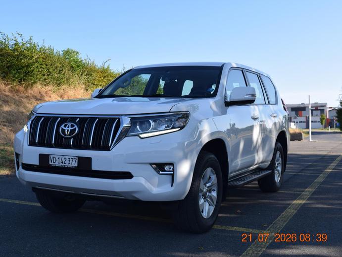 TOYOTA Land Cruiser 2.8 D 204 Comfort, Diesel, Second hand / Used, Automatic