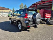 TOYOTA Land Cruiser 2.8TD Active, Diesel, Second hand / Used, Manual - 7