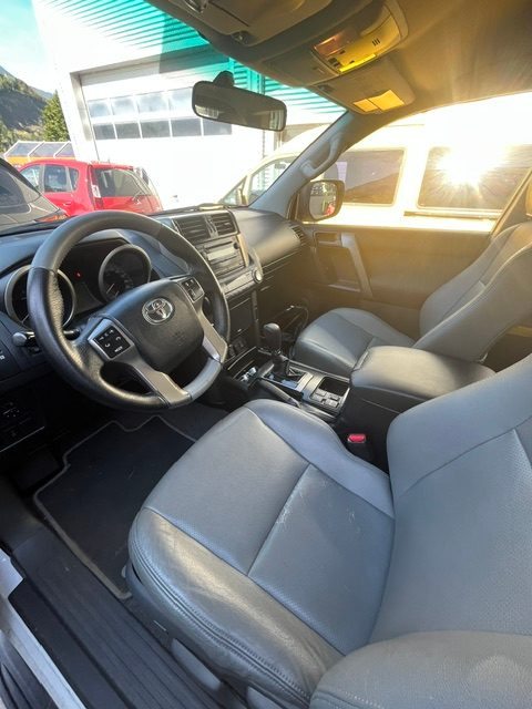 TOYOTA LAND CRUISER 3.0 D-4D Linea Luna, Diesel, Occasion / Gebraucht, Automatik - 5