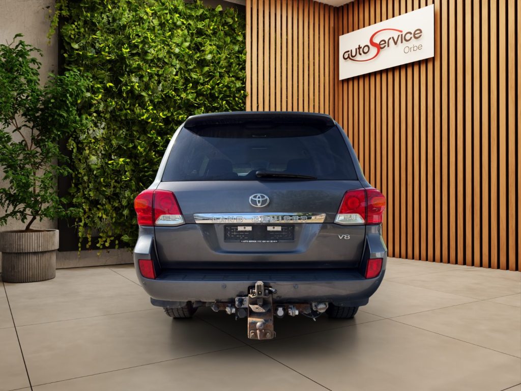 TOYOTA 4.5 D-4D V8 Linea Sol 5P., Diesel, Occasioni / Usate, Automatico - 5