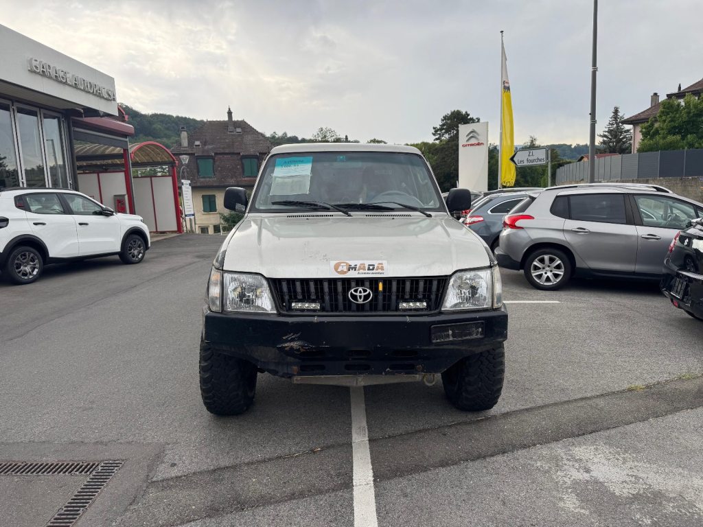 TOYOTA LAND CRUISER 3.0 TDI-I LX