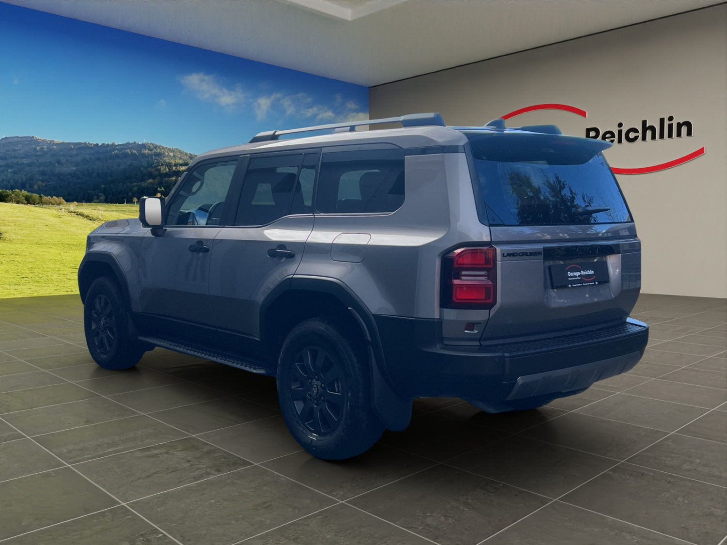TOYOTA Land Cruiser 2.8 D Style, Diesel, Ex-demonstrator, Automatic - 3