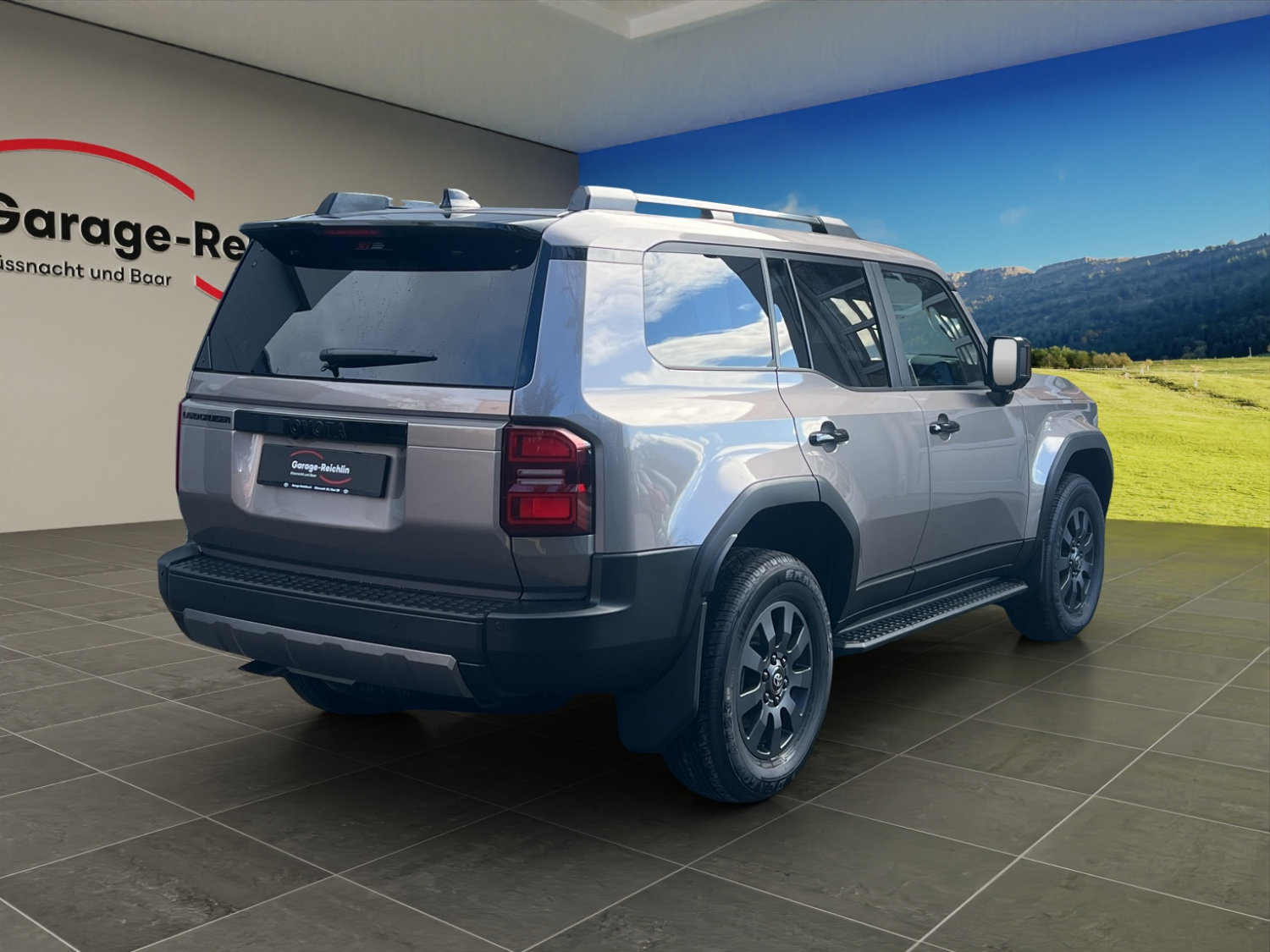 TOYOTA Land Cruiser 2.8 D Style, Diesel, Ex-demonstrator, Automatic - 5