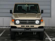 TOYOTA Land Cruiser 400 HdT 4.2 D, Diesel, Second hand / Used, Manual - 7