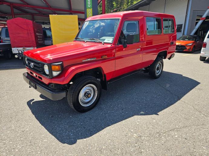 TOYOTA Land Cruiser 400 Hdt Long 4.2D, Diesel, Occasioni / Usate, Manuale