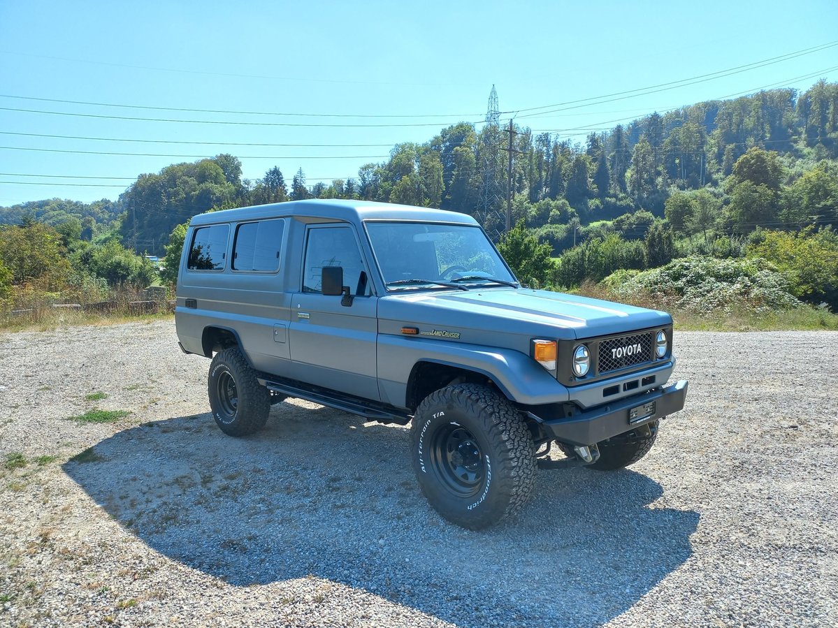 TOYOTA Land Cruiser 400 Hdt Long 4.2D, Diesel, Occasion / Gebraucht, Handschaltung - 2