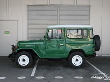 TOYOTA Land Cruiser BJ42, Diesel, Voiture de collection, Manuelle - 2
