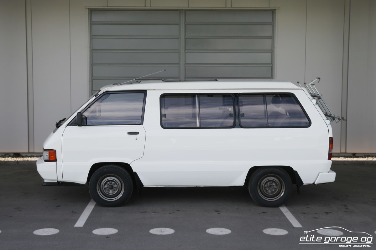 TOYOTA Model-F 2.2 Wagon GL, Benzin, Occasion / Gebraucht, Handschaltung - 2
