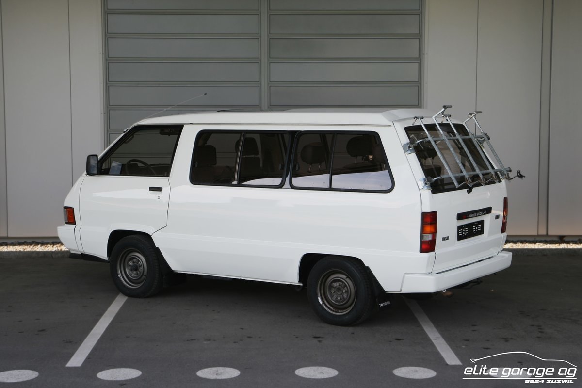 TOYOTA Model-F 2.2 Wagon GL, Benzin, Occasion / Gebraucht, Handschaltung - 3