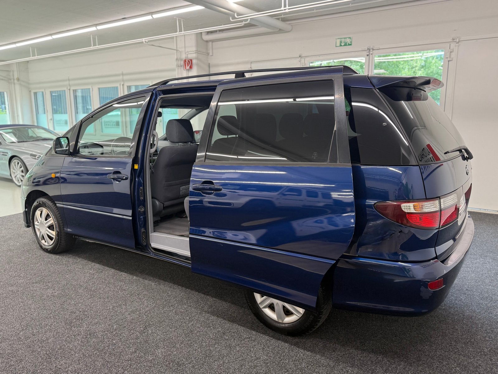 TOYOTA Previa 2.4 Linea Luna 7-Plätzer, Benzina, Occasioni / Usate, Automatico - 6