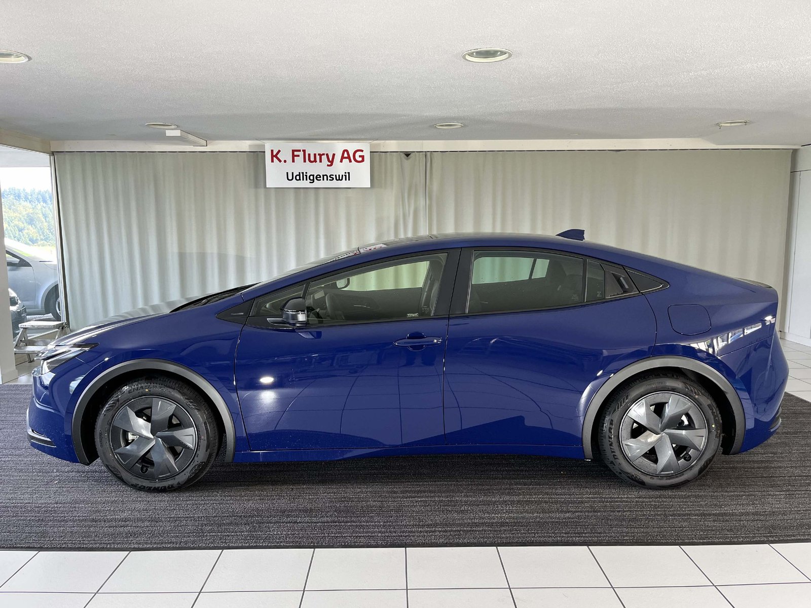 TOYOTA Prius 2.0 Plug-In-Hybrid Trend, Hybride Rechargeable Essence/Électricité, Voiture nouvelle, Automatique - 2