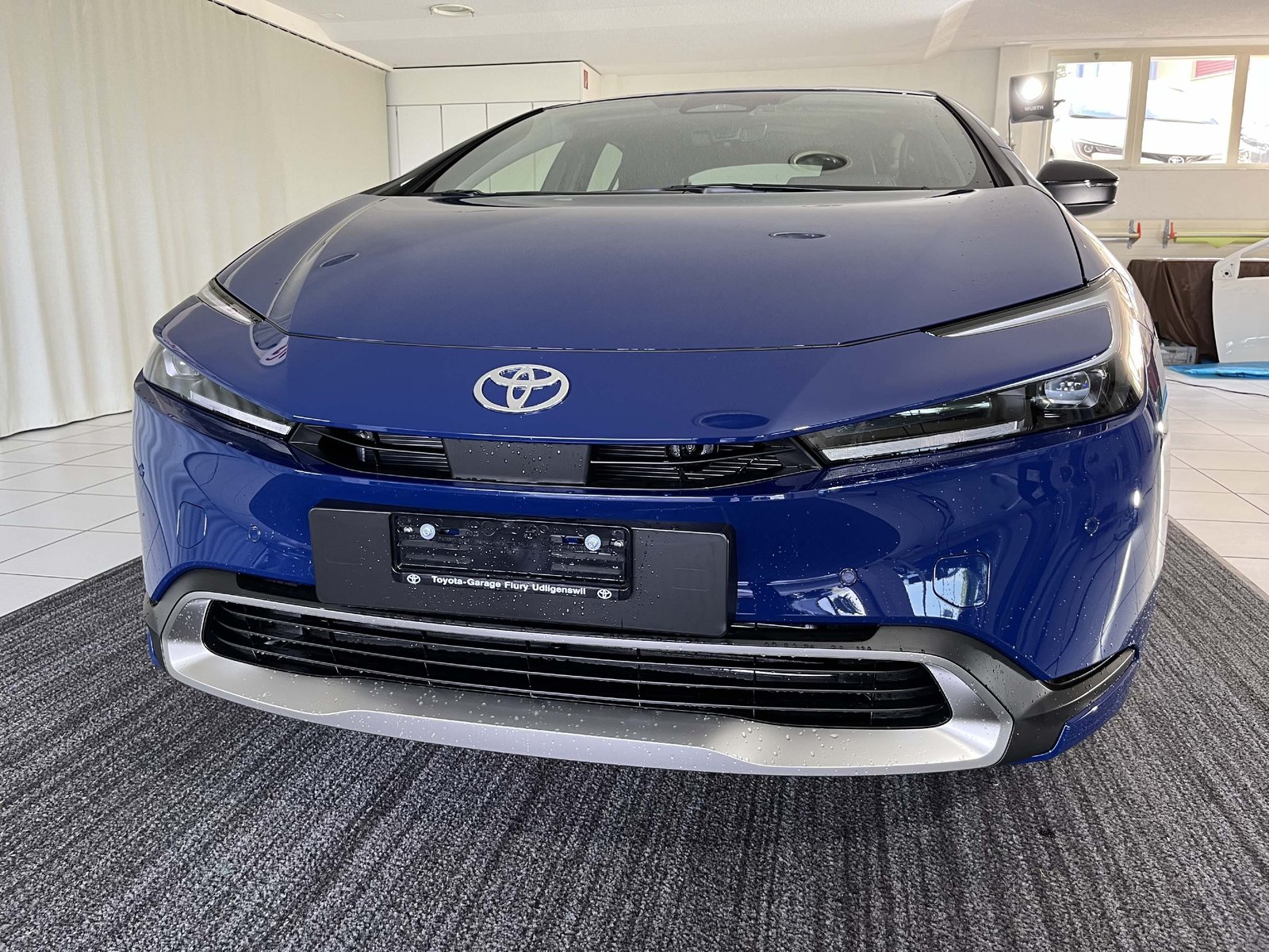 TOYOTA Prius 2.0 Plug-In-Hybrid Trend, Hybride Rechargeable Essence/Électricité, Voiture nouvelle, Automatique - 4