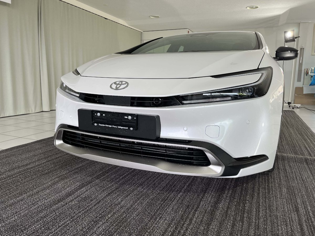 TOYOTA Prius 2.0 Plug-In-Hybrid Trend, Plug-in-Hybrid Petrol/Electric, New car, Automatic - 4