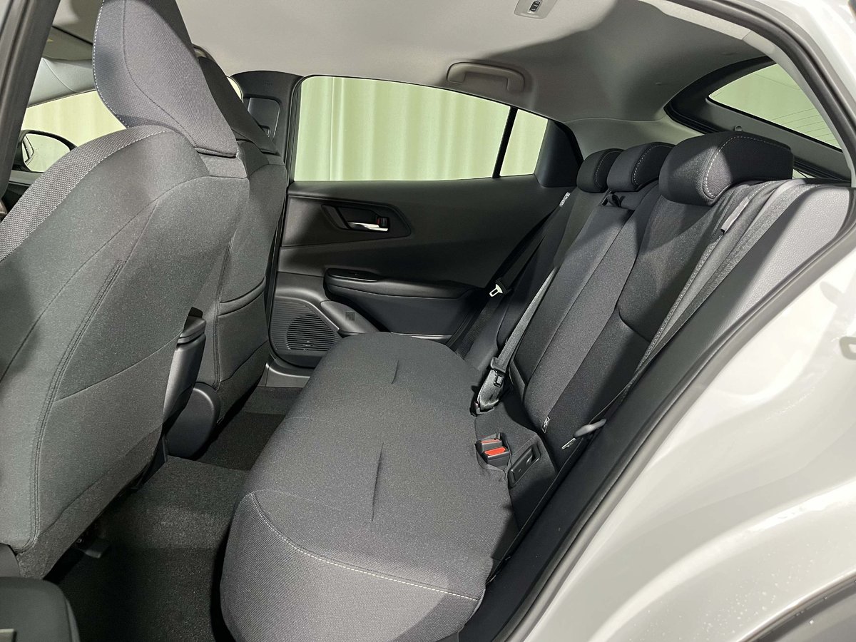 TOYOTA Prius 2.0 Plug-In-Hybrid Trend, Plug-in-Hybrid Petrol/Electric, New car, Automatic - 7