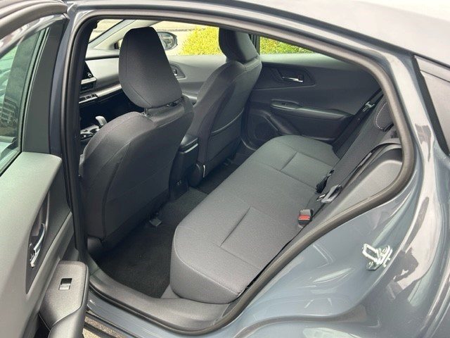 TOYOTA Prius 2.0 Plug-In-Hybrid Style, Hybride Rechargeable Essence/Électricité, Voiture nouvelle, Automatique - 4