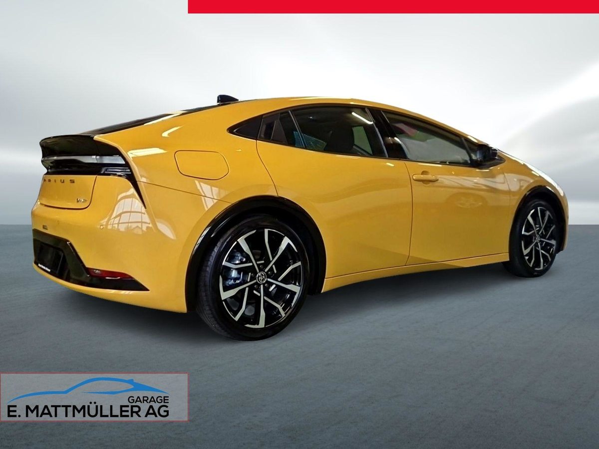 TOYOTA Prius 2.0 Plug-In-Hybrid Style, Plug-in-Hybrid Petrol/Electric, New car, Automatic - 4