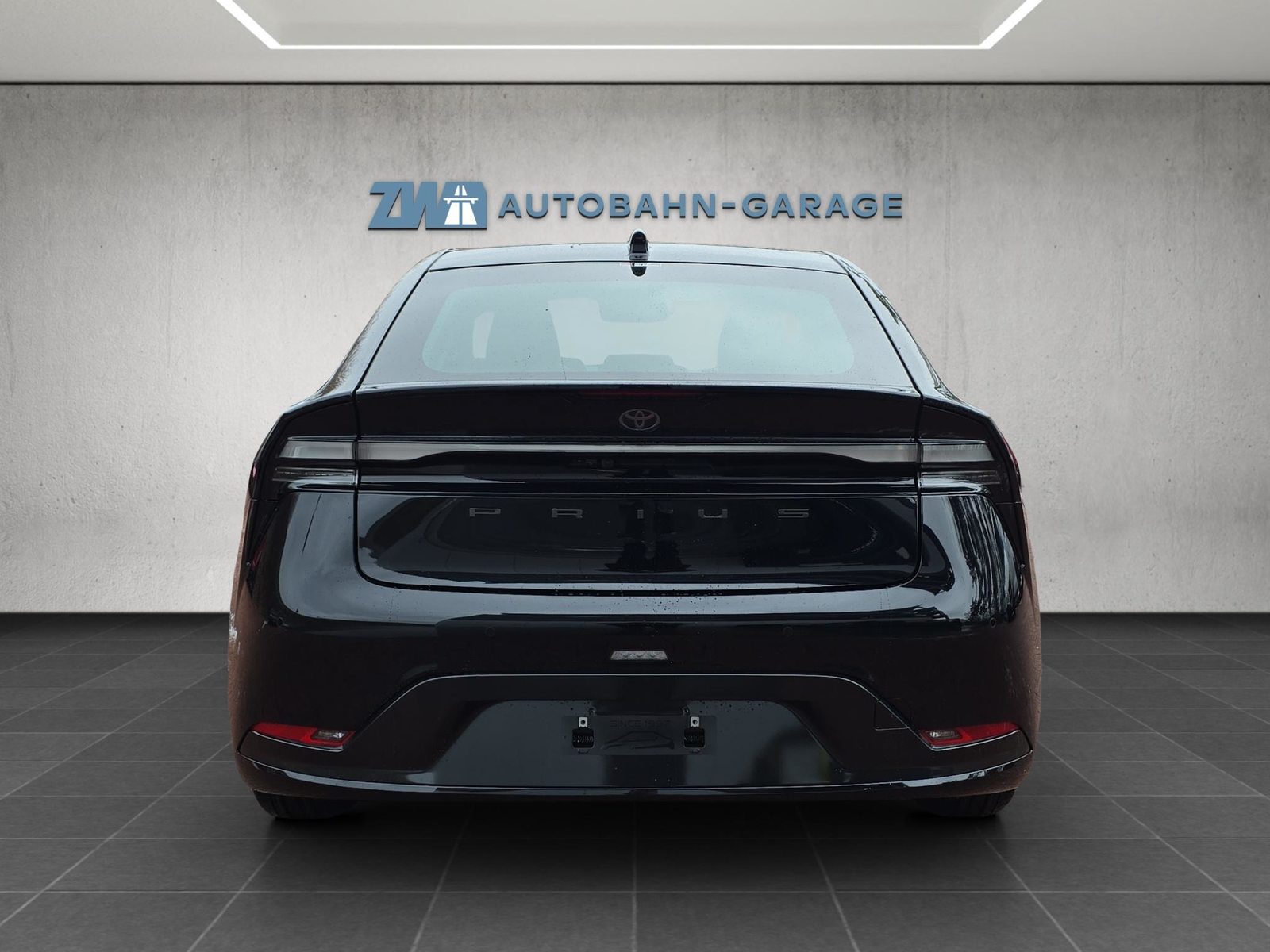 TOYOTA Prius 2.0 Plug-In-Hybrid Premium, Plug-in-Hybrid Benzina/Elettrica, Auto nuove, Automatico - 4