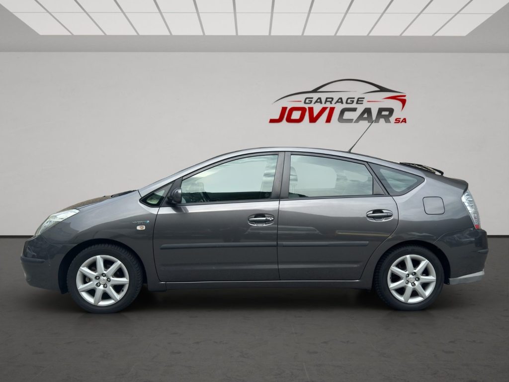 TOYOTA Prius 1.5 VVTi HSD Limited, Voll-Hybrid Benzin/Elektro, Occasion / Gebraucht, Automatik - 4