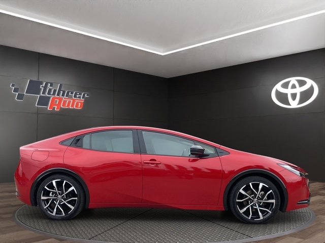 TOYOTA Prius 2.0 Plug-In-Hybrid Style, Plug-in-Hybrid Benzin/Elektro, Occasion / Gebraucht, Automatik - 4