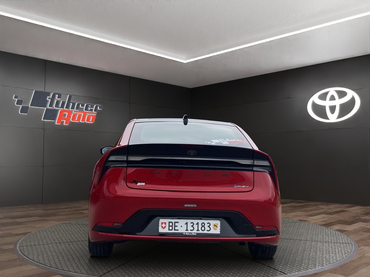 TOYOTA Prius 2.0 Plug-In-Hybrid Style, Plug-in-Hybrid Benzin/Elektro, Occasion / Gebraucht, Automatik - 5