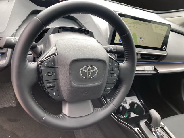 TOYOTA Prius 2.0 Plug-In-Hybrid Style, Plug-in-Hybrid Benzin/Elektro, Occasion / Gebraucht, Automatik - 7