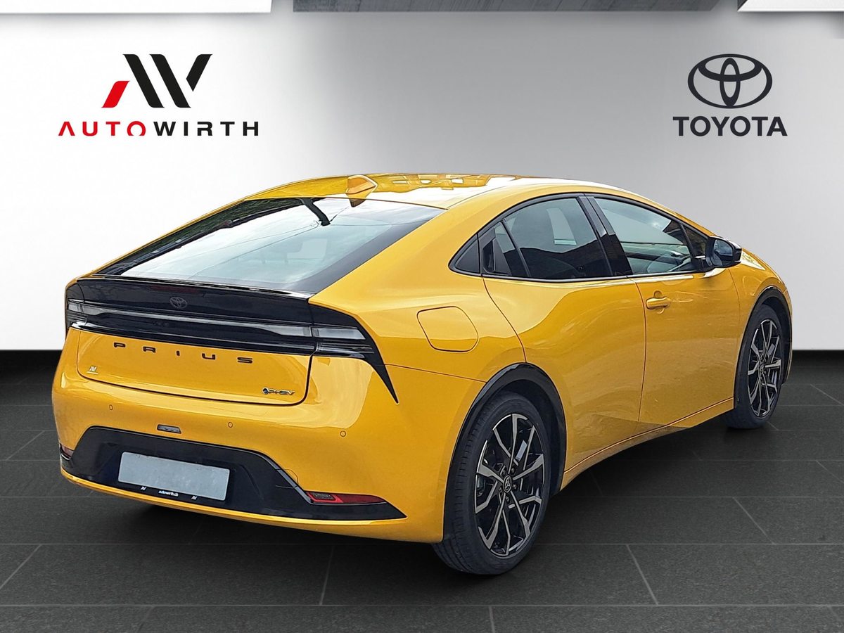 TOYOTA Prius 2.0 Plug-In-Hybrid Style, Plug-in-Hybrid Petrol/Electric, Second hand / Used, Automatic - 5