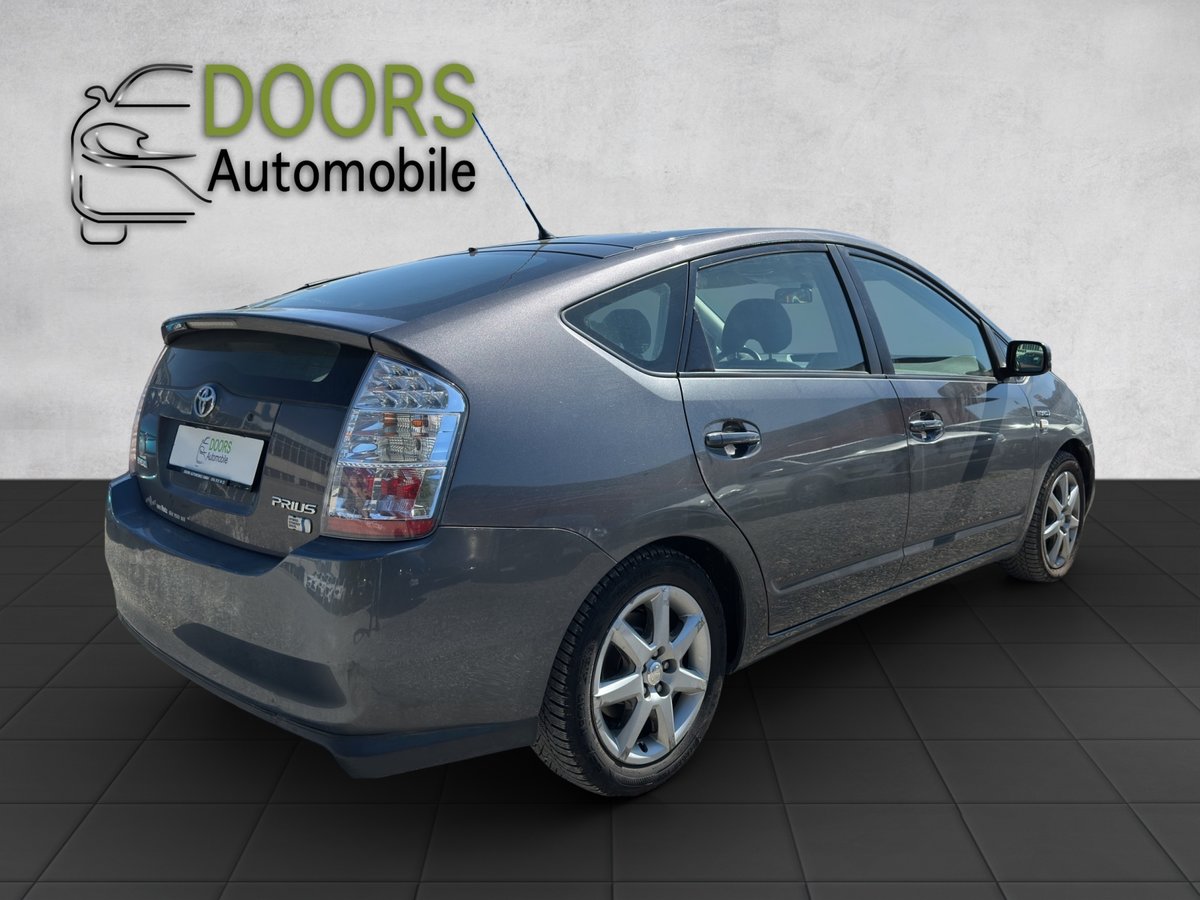 TOYOTA Prius 1.5 16V Hybrid Edition, Hybride Integrale Benzina/Elettrica, Occasioni / Usate, Automatico - 4