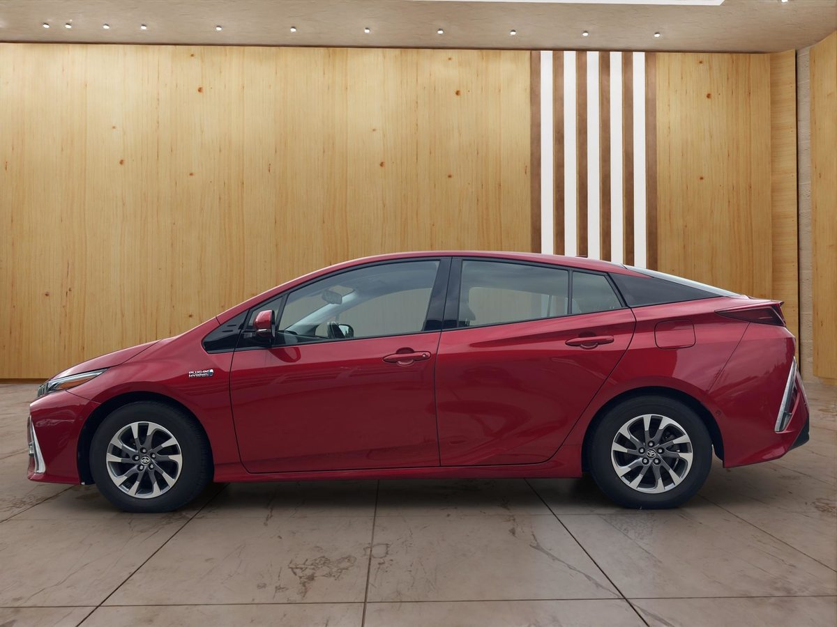 TOYOTA Prius 1.8 VVTi HSD Plug-In Premium, Hybride Rechargeable Essence/Électricité, Occasion / Utilisé, Automatique - 3