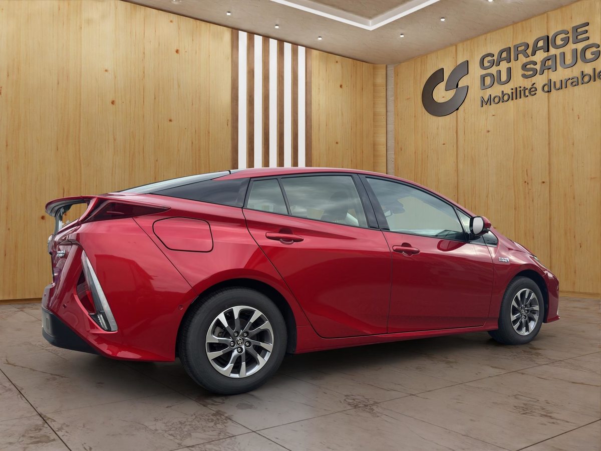TOYOTA Prius 1.8 VVTi HSD Plug-In Premium, Hybride Rechargeable Essence/Électricité, Occasion / Utilisé, Automatique - 6