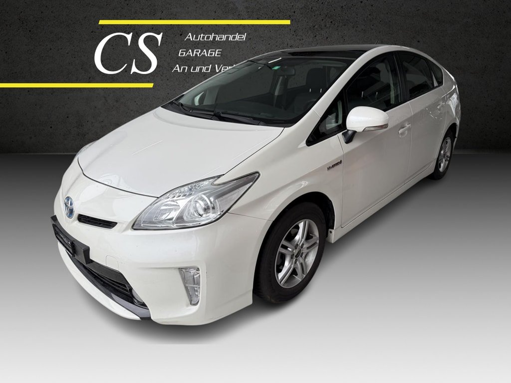 TOYOTA Prius 1.8 VVT-i HSD Sol P
