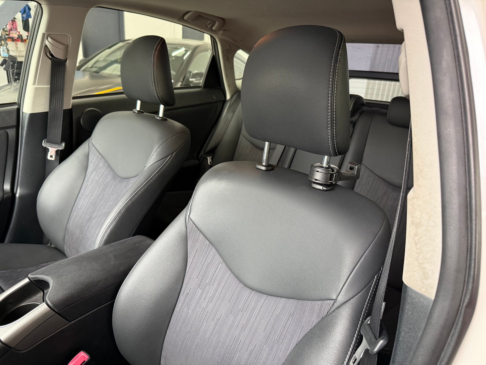 TOYOTA Prius 1.8 VVT-i HSD Sol P, Hybride Integrale Benzina/Elettrica, Occasioni / Usate, Automatico - 6