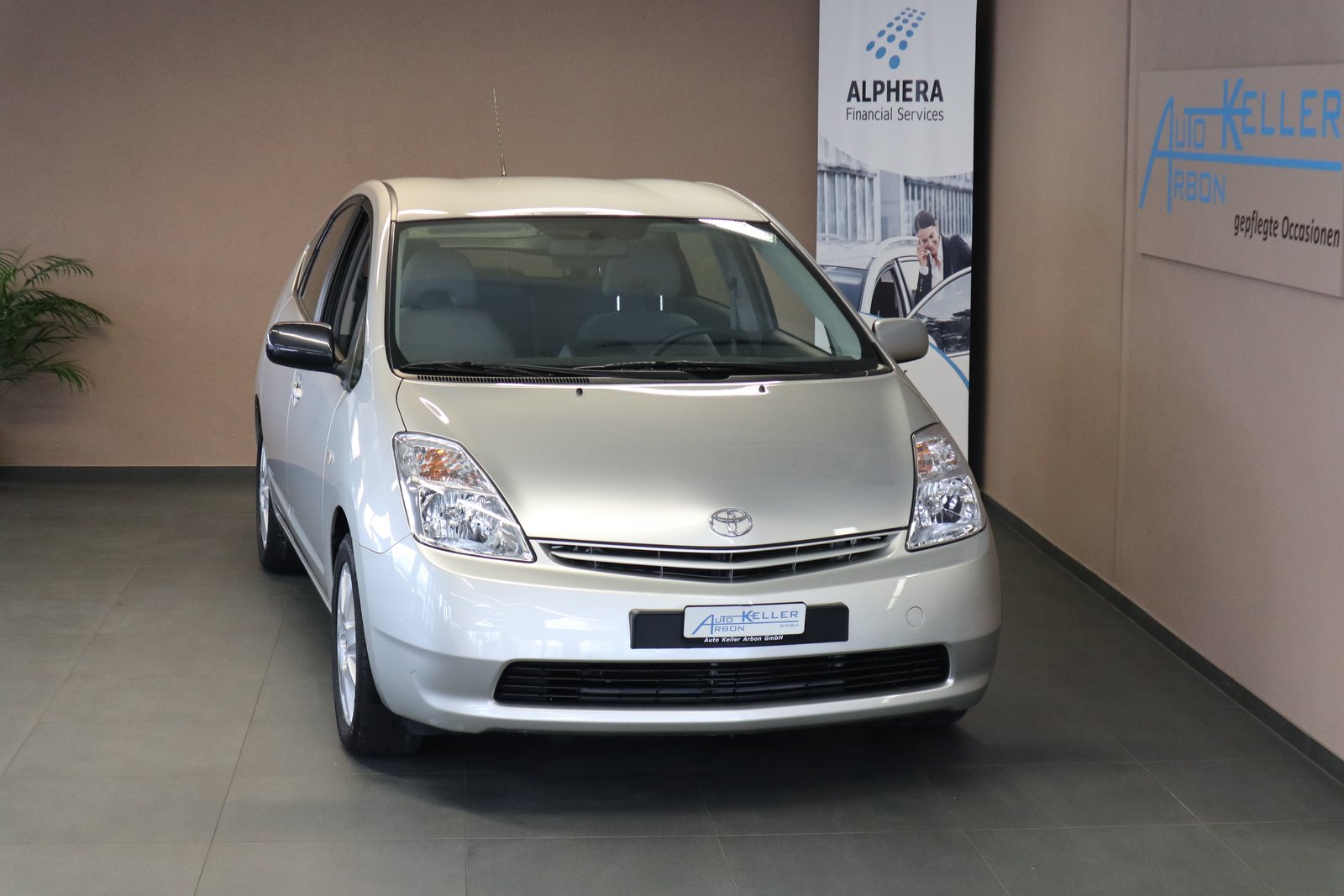 TOYOTA Prius 1.5 16V Hybrid, Hybride Integrale Benzina/Elettrica, Occasioni / Usate, Automatico - 4