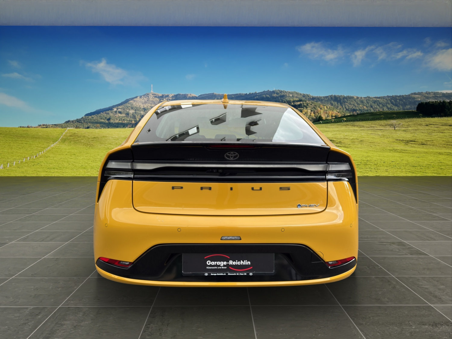 TOYOTA Prius 2.0 Plug-In-Hybrid Style, Plug-in-Hybrid Benzina/Elettrica, Occasioni / Usate, Automatico - 4
