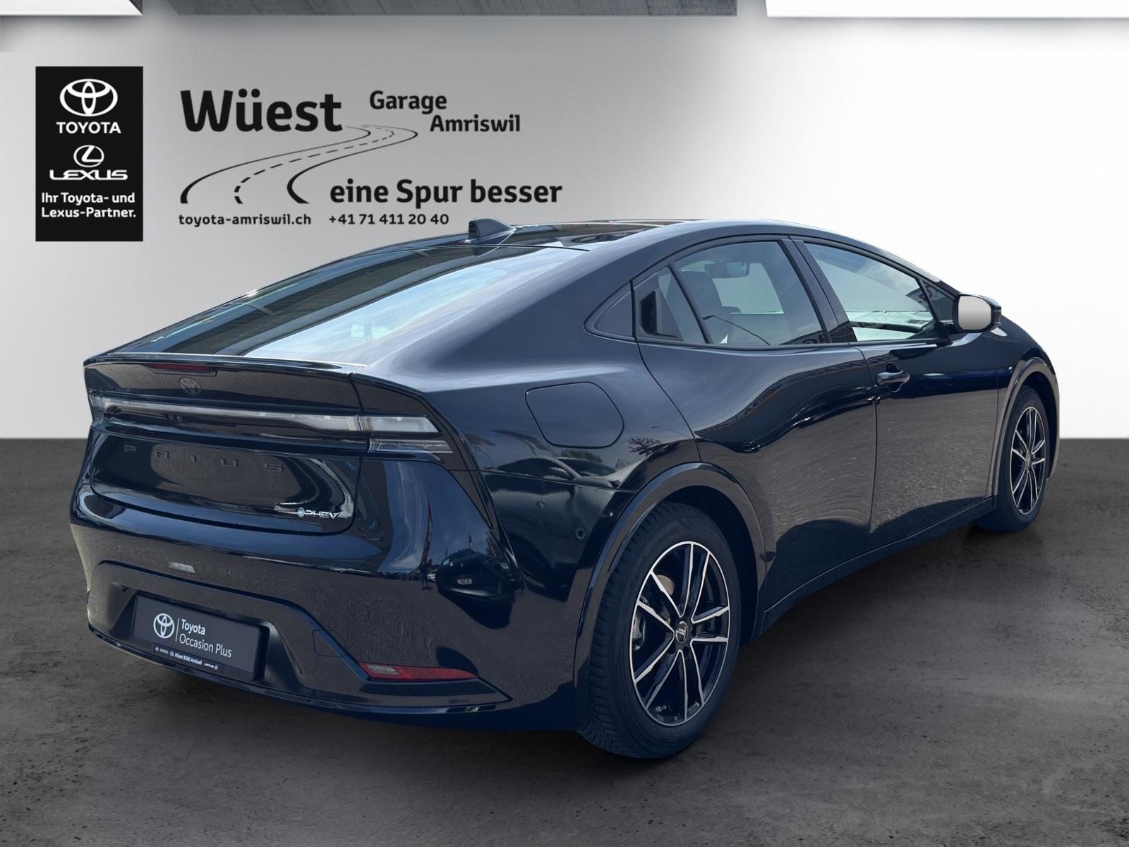 TOYOTA Prius 2.0 Plug-In-Hybrid Premium, Plug-in-Hybrid Petrol/Electric, Second hand / Used, Automatic - 5