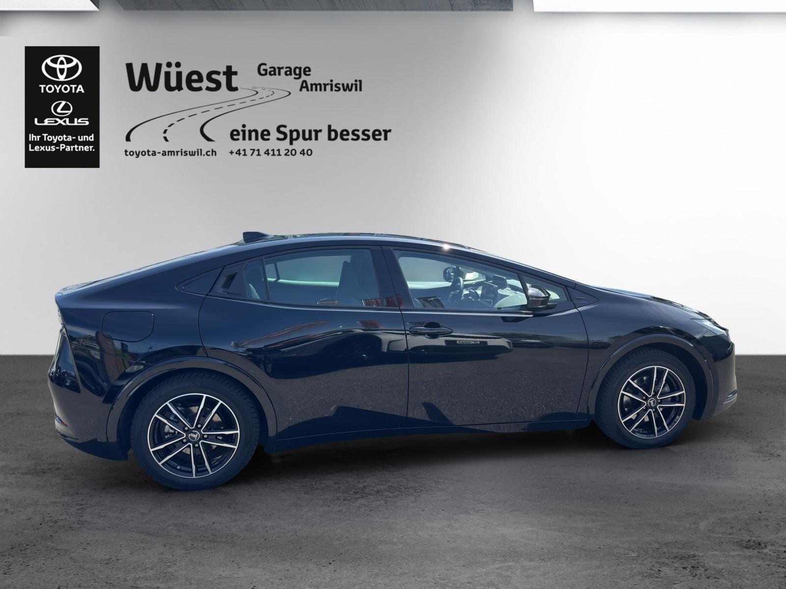 TOYOTA Prius 2.0 Plug-In-Hybrid Premium, Plug-in-Hybrid Petrol/Electric, Second hand / Used, Automatic - 6