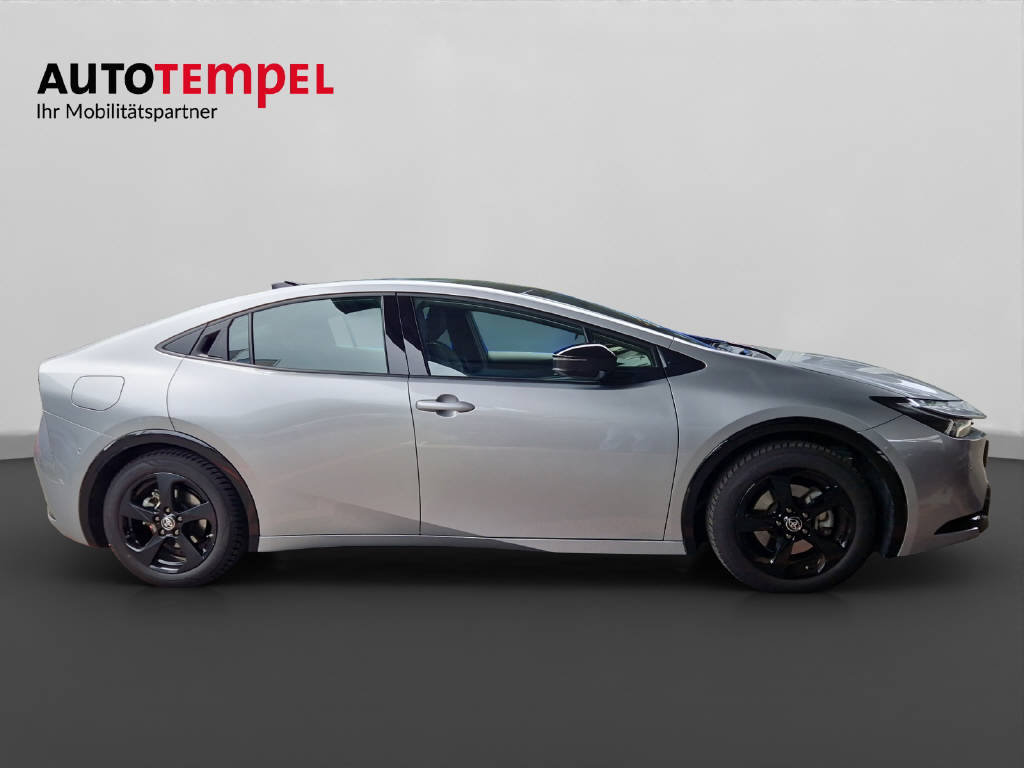 TOYOTA Prius 2.0 Plug-In-Hybrid Premi 47329/000, Plug-in-Hybrid Petrol/Electric, Second hand / Used, Automatic - 4