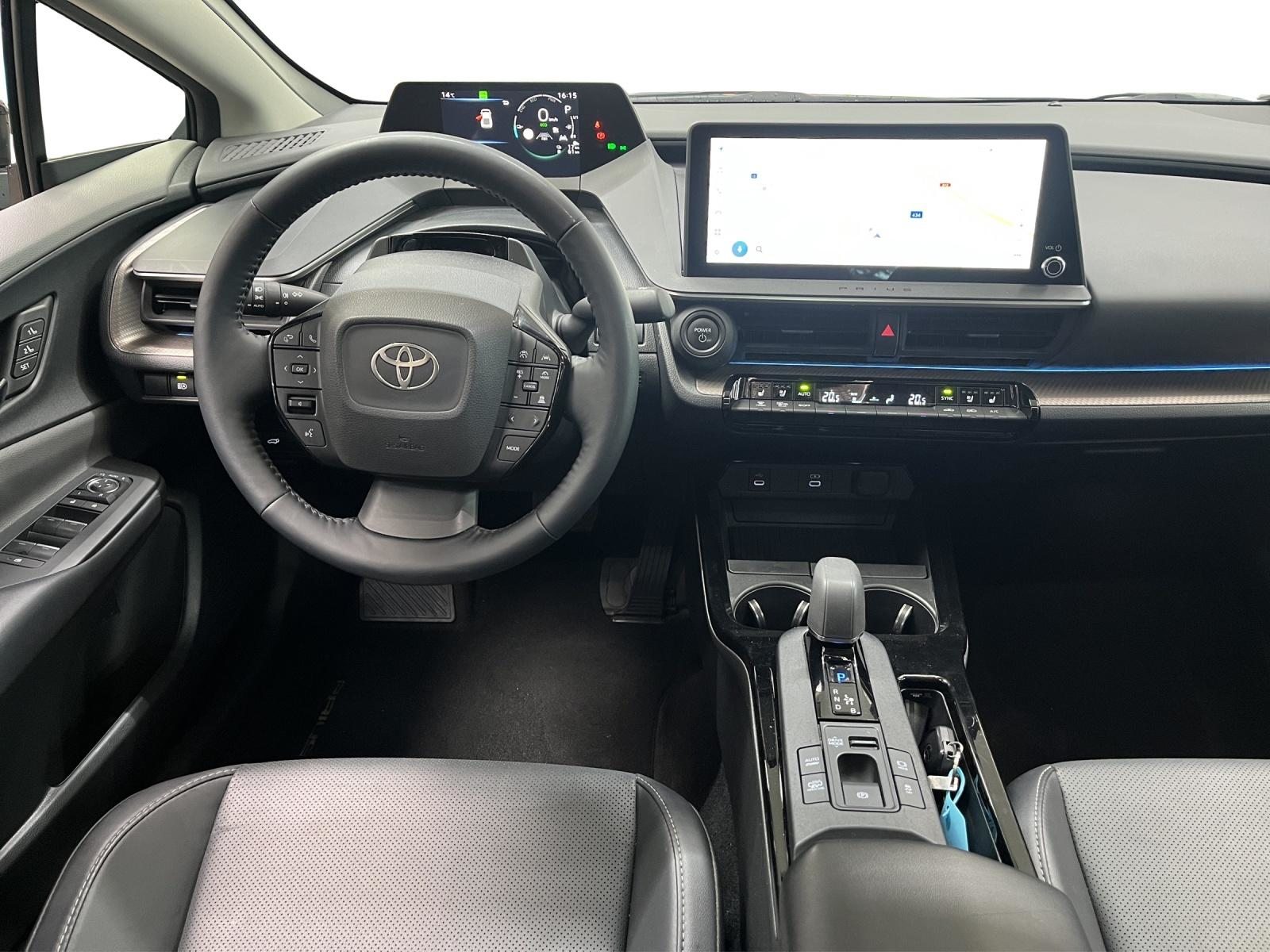 TOYOTA Prius 2.0 Plug-In-Hybrid Premium, Plug-in-Hybrid Petrol/Electric, Second hand / Used, Automatic - 5