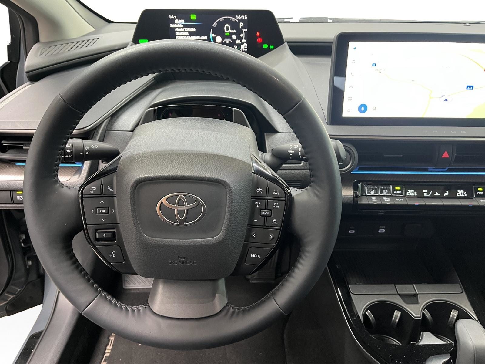 TOYOTA Prius 2.0 Plug-In-Hybrid Premium, Plug-in-Hybrid Petrol/Electric, Second hand / Used, Automatic - 7