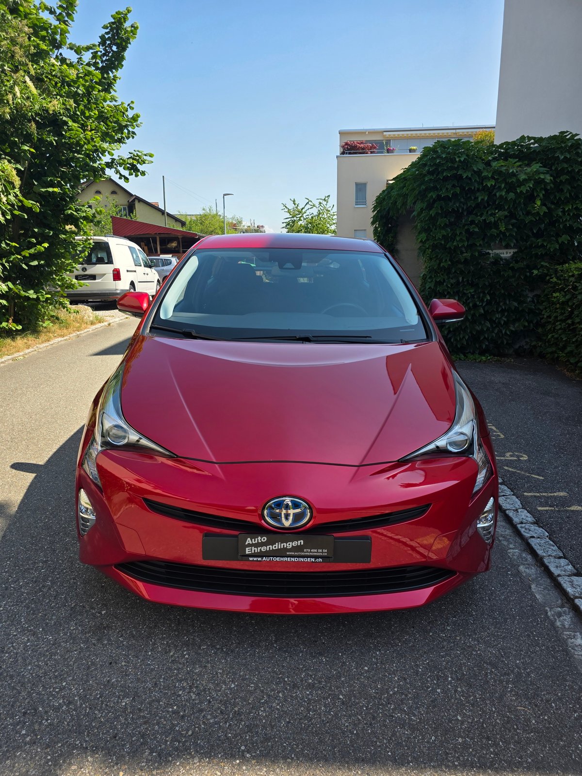 TOYOTA Prius 1.8 VVT-i HSD Sol Premium, Hybride Intégral Essence/Électricité, Occasion / Utilisé, Automatique - 2