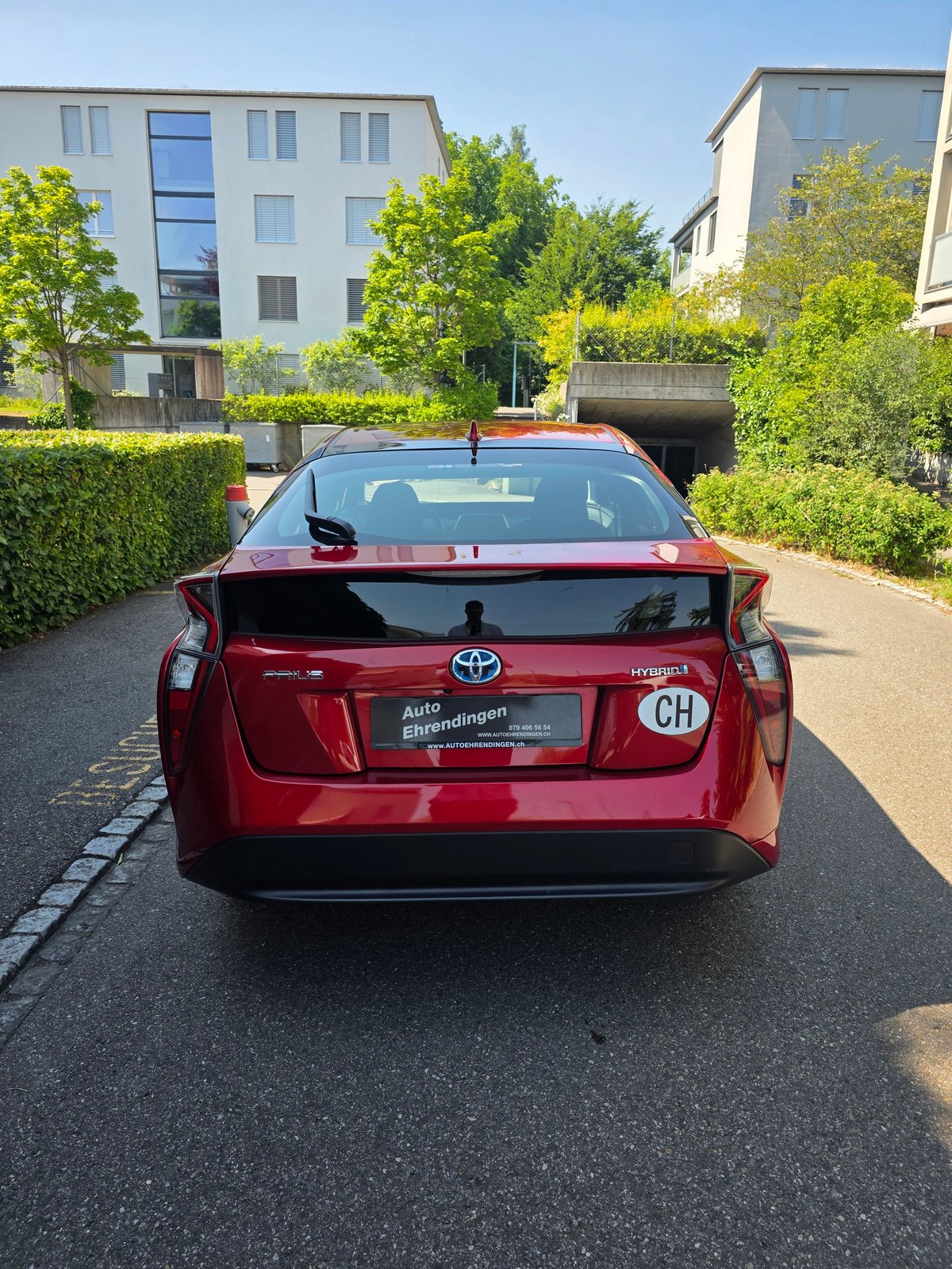 TOYOTA Prius 1.8 VVT-i HSD Sol Premium, Hybride Intégral Essence/Électricité, Occasion / Utilisé, Automatique - 7