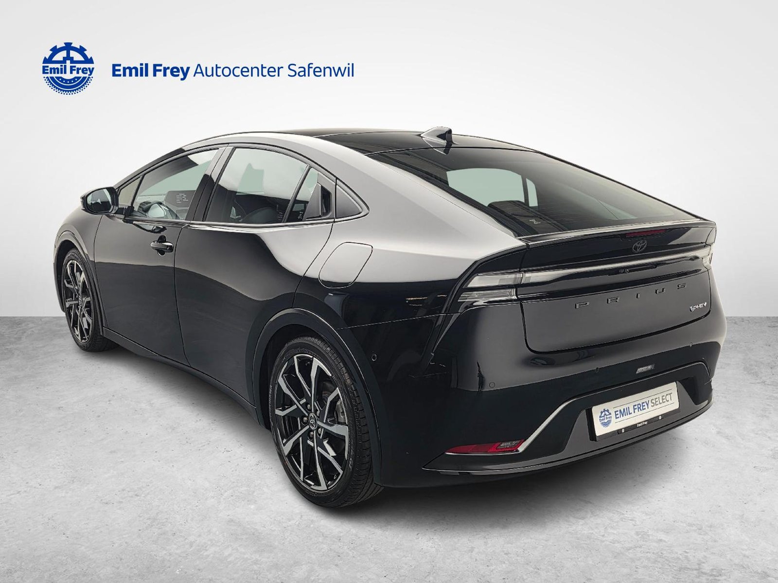 TOYOTA Prius 2.0 Plug-In-Hybrid Premium, Plug-in-Hybrid Petrol/Electric, Second hand / Used, Automatic - 3
