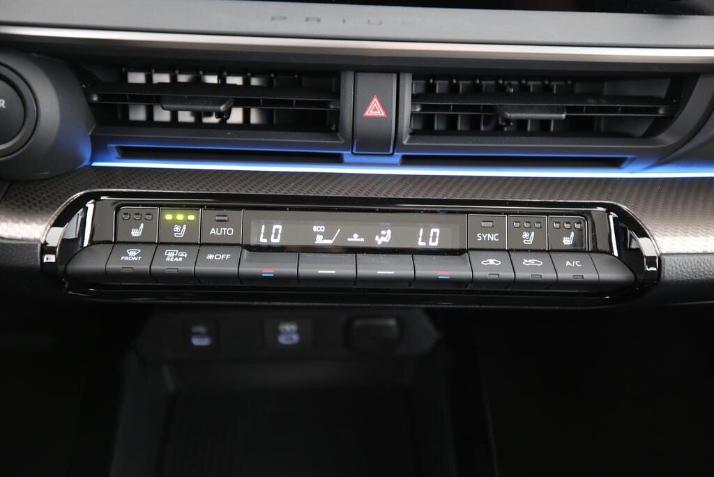 TOYOTA Prius 2.0 Plug-In-Hybrid Premium, Plug-in-Hybrid Benzina/Elettrica, Occasioni / Usate, Automatico - 7