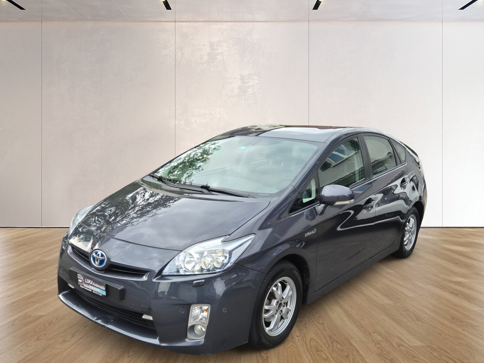 TOYOTA Prius 1.8 16V HSD Sol Premium