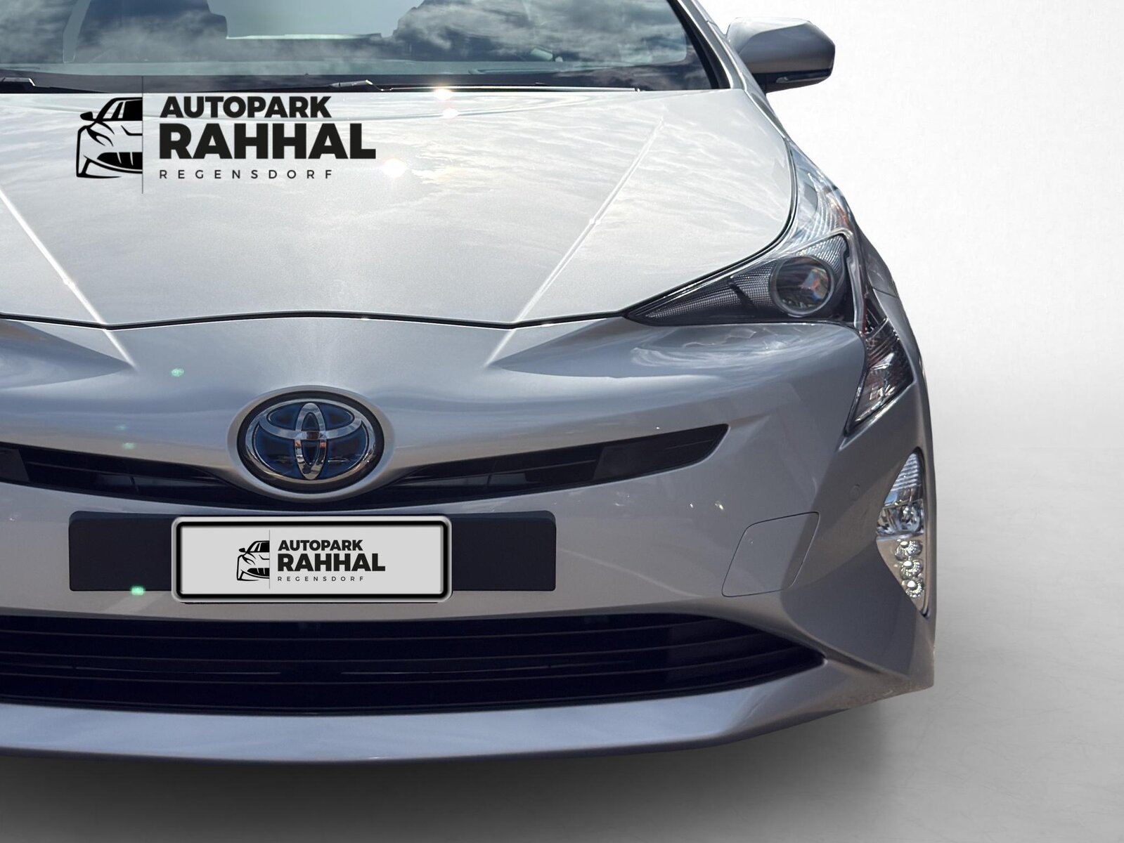 TOYOTA Prius 1.8 VVTi HSD Sol Premium, Hybride Intégral Essence/Électricité, Occasion / Utilisé, Automatique - 3