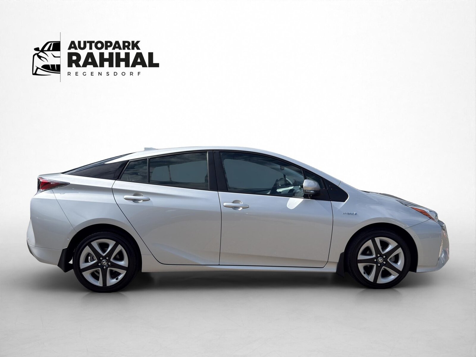 TOYOTA Prius 1.8 VVTi HSD Sol Premium, Hybride Intégral Essence/Électricité, Occasion / Utilisé, Automatique - 5
