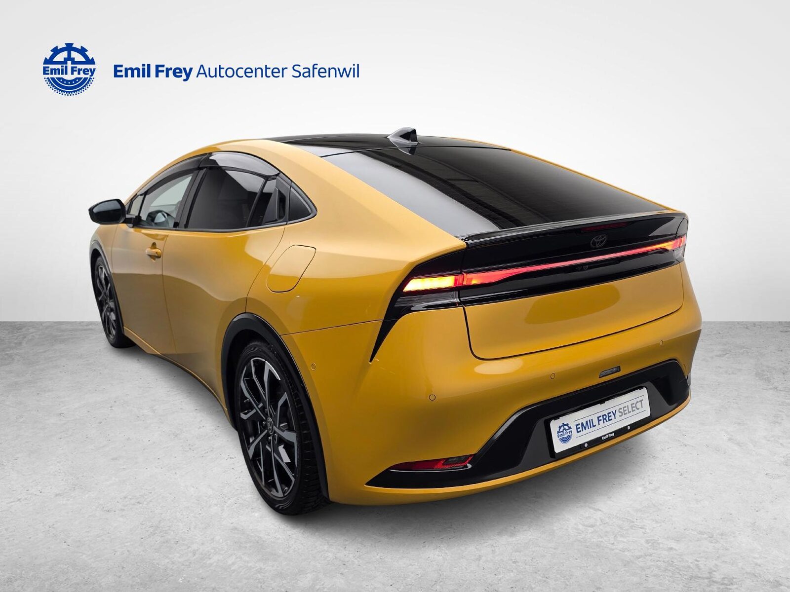 TOYOTA Prius 2.0 Plug-In-Hybrid Premium, Plug-in-Hybrid Benzina/Elettrica, Occasioni / Usate, Automatico - 3